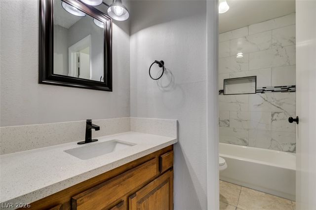 3355 Racquet Street, Las Vegas, NV 89121