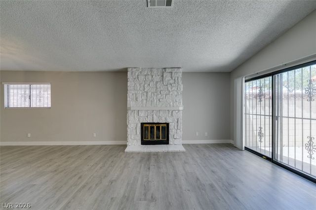 3355 Racquet Street, Las Vegas, NV 89121
