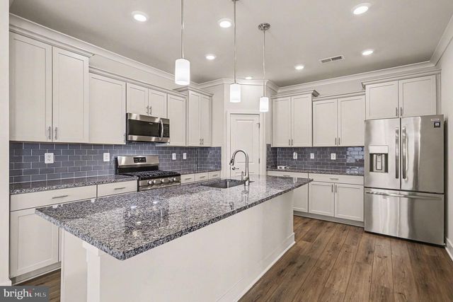 63 RUSTIC WOOD DR, Gettysburg, PA 17325