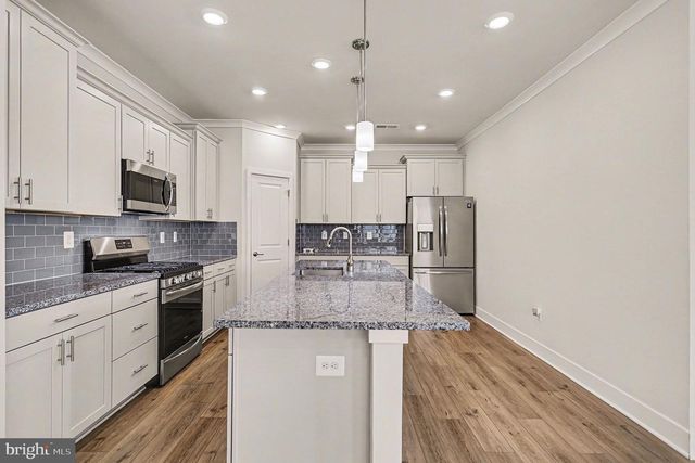 63 RUSTIC WOOD DR, Gettysburg, PA 17325