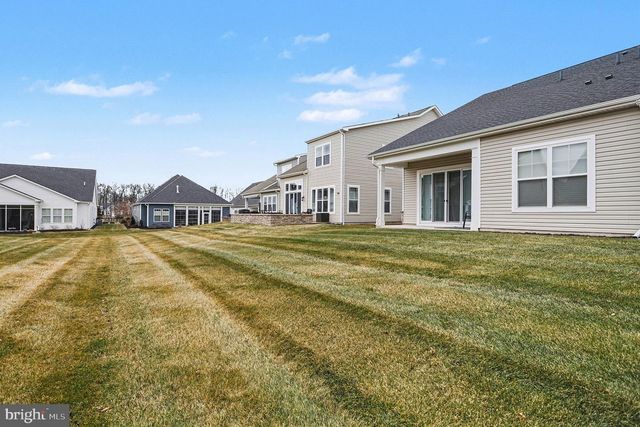 63 RUSTIC WOOD DR, Gettysburg, PA 17325