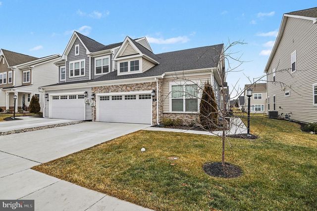 63 RUSTIC WOOD DR, Gettysburg, PA 17325