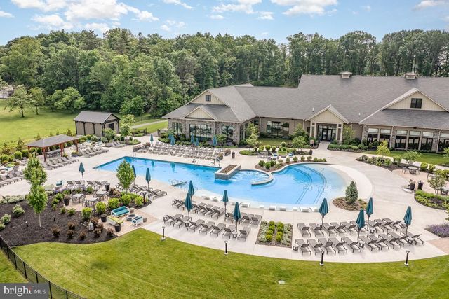 63 RUSTIC WOOD DR, Gettysburg, PA 17325