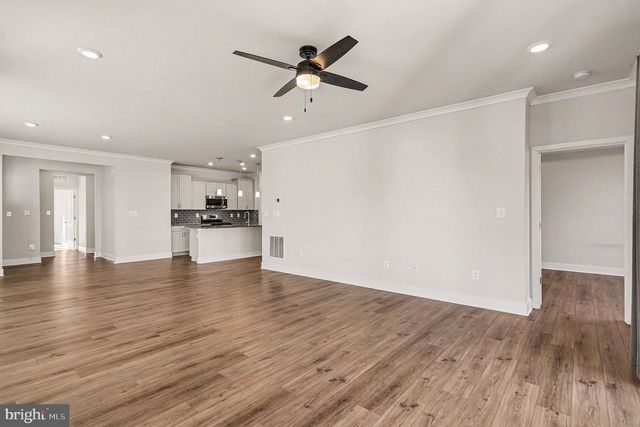 63 RUSTIC WOOD DR, Gettysburg, PA 17325