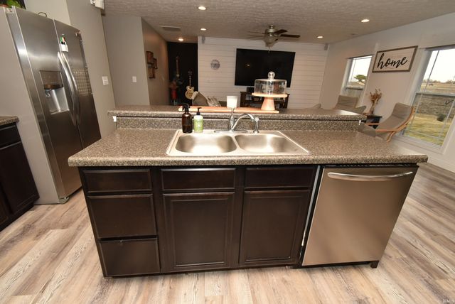 303 E Quail Drive, Oxford, IN 47971