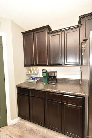 303 E Quail Drive, Oxford, IN 47971