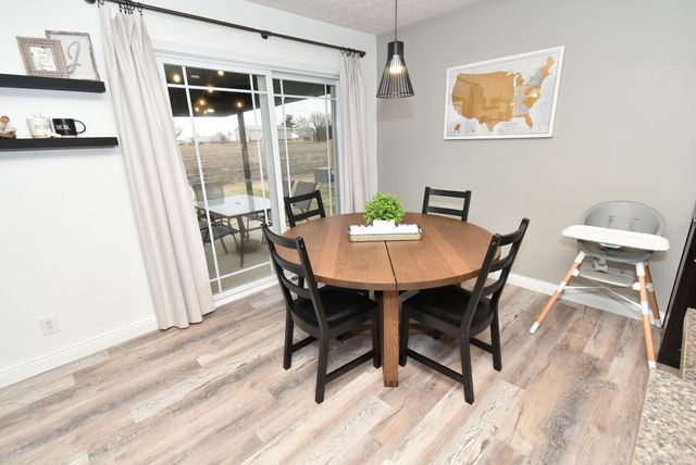 303 E Quail Drive, Oxford, IN 47971