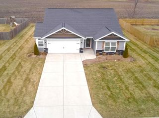 303 E Quail Drive, Oxford, IN 47971