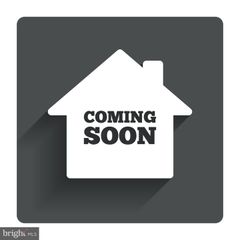 7916 MANASSAS DR, Manassas, VA 20111