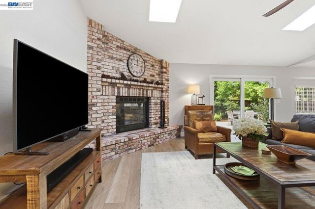 2513 Chateau Way, Livermore, CA 94550