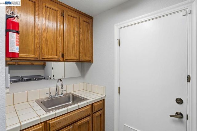 2513 Chateau Way, Livermore, CA 94550