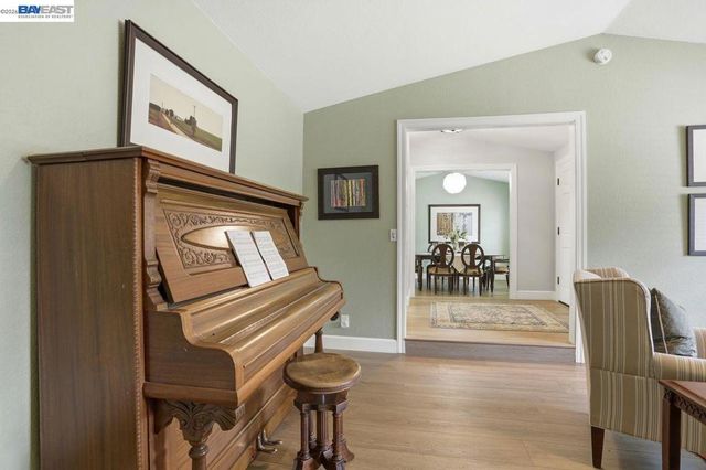 2513 Chateau Way, Livermore, CA 94550