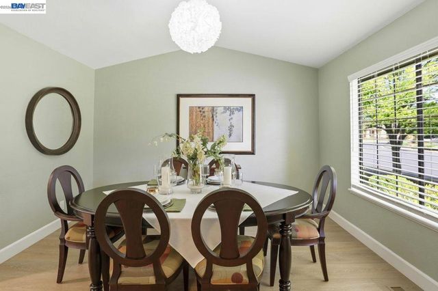 2513 Chateau Way, Livermore, CA 94550