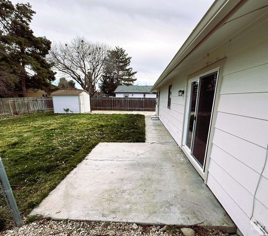 2644 W Rebecca, Meridian, ID 83646