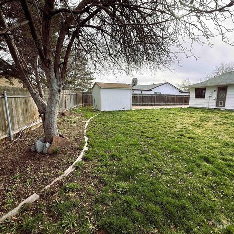 2644 W Rebecca, Meridian, ID 83646