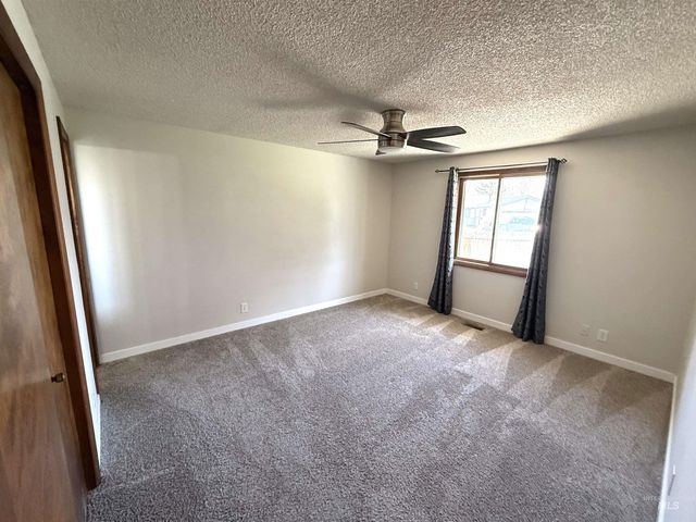 2644 W Rebecca, Meridian, ID 83646