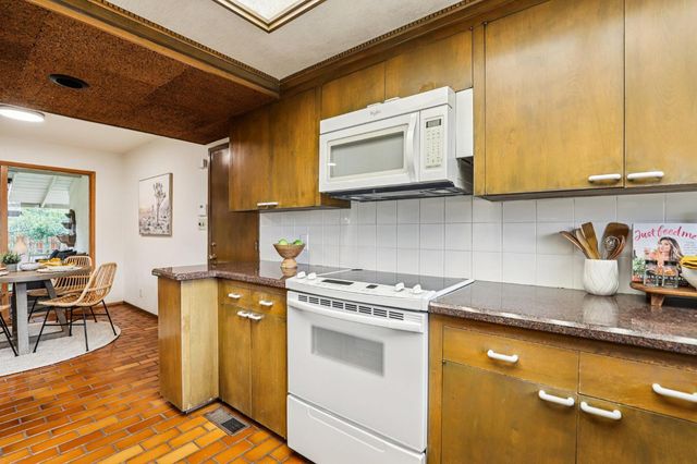 3107 Clairidge Way, Sacramento, CA 95821