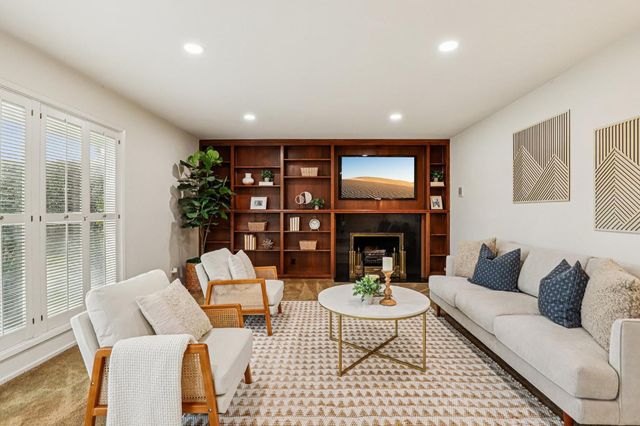 3107 Clairidge Way, Sacramento, CA 95821