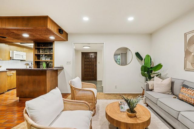 3107 Clairidge Way, Sacramento, CA 95821