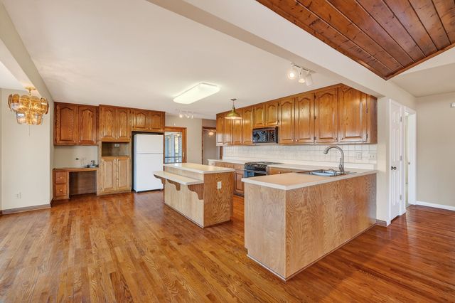 1634 Falling Water Rd, Sparta, TN 38583