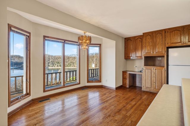 1634 Falling Water Rd, Sparta, TN 38583