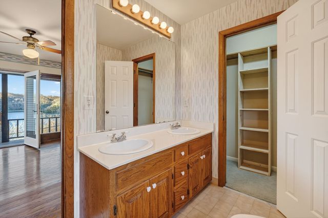 1634 Falling Water Rd, Sparta, TN 38583