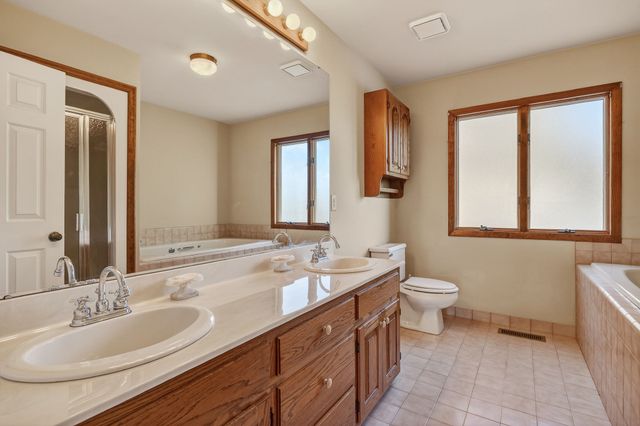 1634 Falling Water Rd, Sparta, TN 38583