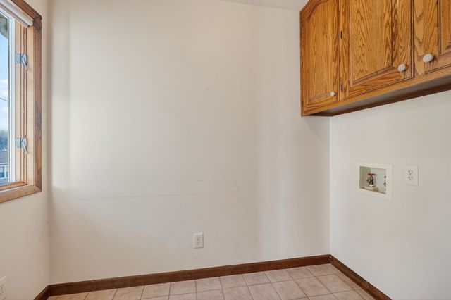 1634 Falling Water Rd, Sparta, TN 38583