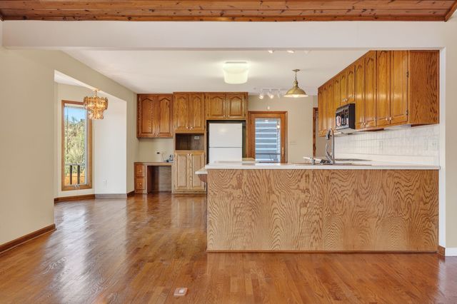 1634 Falling Water Rd, Sparta, TN 38583