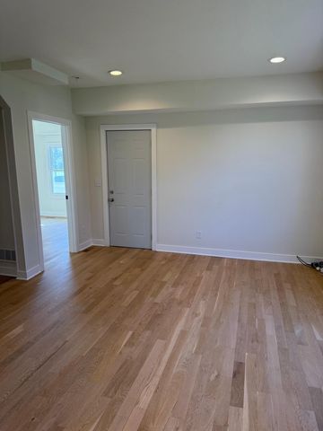 436 Adams Street SE, Hutchinson, MN 55350