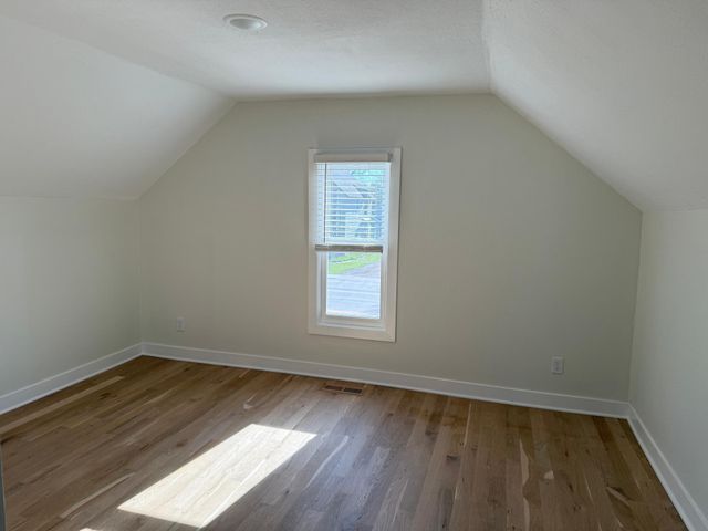 436 Adams Street SE, Hutchinson, MN 55350