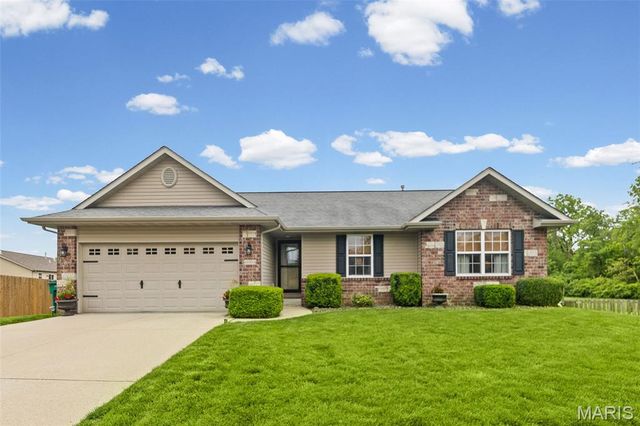 6604 Arriva Drive, O'fallon, IL 62269