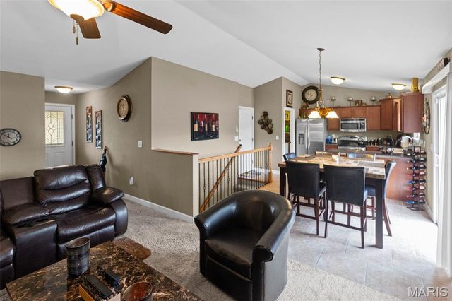 6604 Arriva Drive, O'fallon, IL 62269