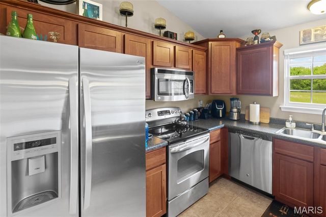 6604 Arriva Drive, O'fallon, IL 62269