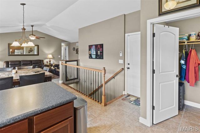6604 Arriva Drive, O'fallon, IL 62269
