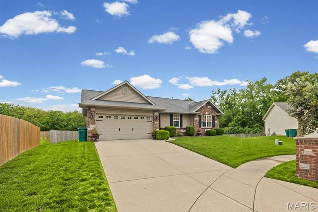 6604 Arriva Drive, O'fallon, IL 62269
