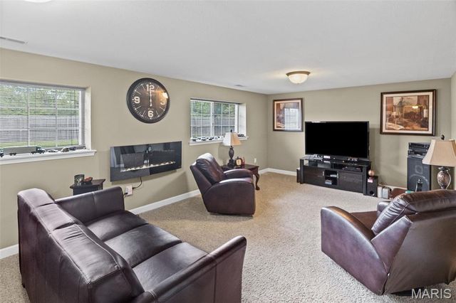 6604 Arriva Drive, O'fallon, IL 62269