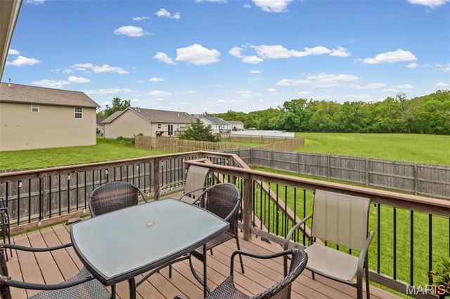 6604 Arriva Drive, O'fallon, IL 62269