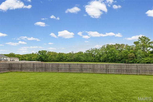 6604 Arriva Drive, O'fallon, IL 62269