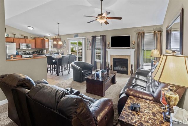 6604 Arriva Drive, O'fallon, IL 62269
