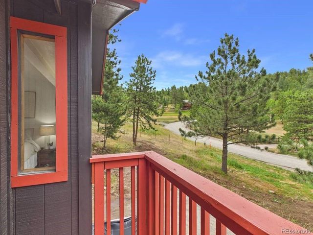 784 Mockingbird Trl, Bailey, CO 80421