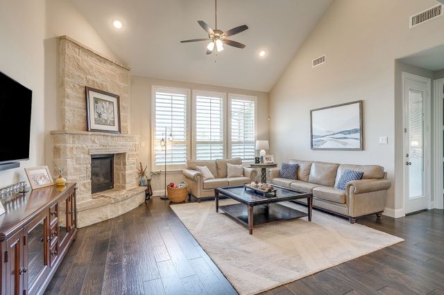 1937 Bending Oak Street, Fort Worth, TX 76008