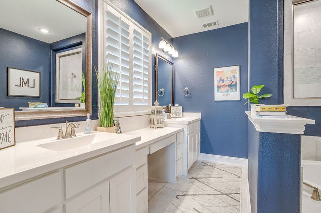 1937 Bending Oak Street, Fort Worth, TX 76008