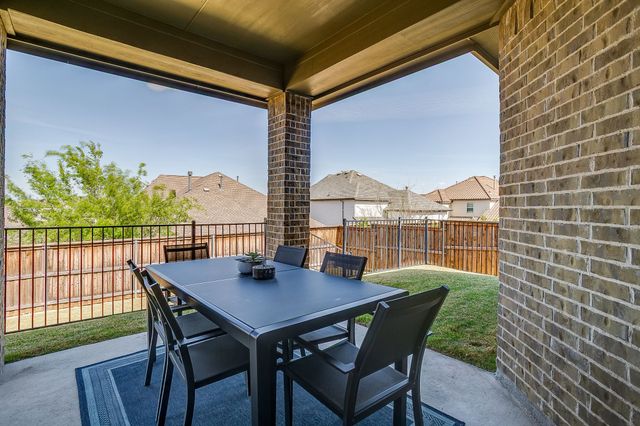 1937 Bending Oak Street, Fort Worth, TX 76008