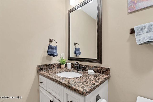1 Robins Roost B, Carthage, NC 28327