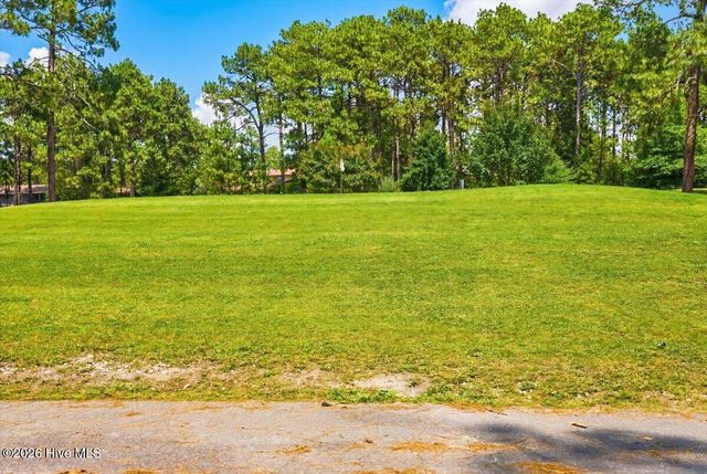 1 Robins Roost B, Carthage, NC 28327
