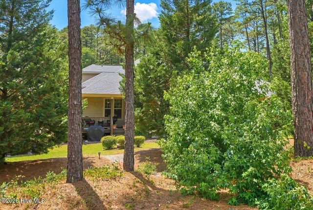 1 Robins Roost B, Carthage, NC 28327
