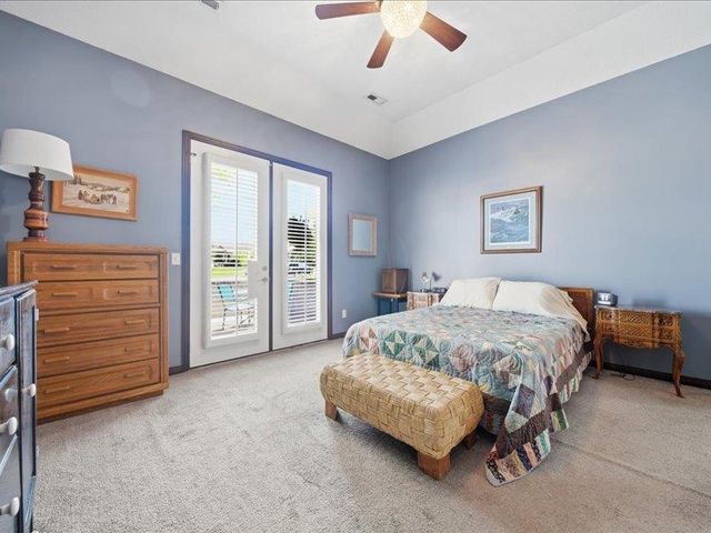 601 Stone Lake CIRCLE, Augusta, KS 67010