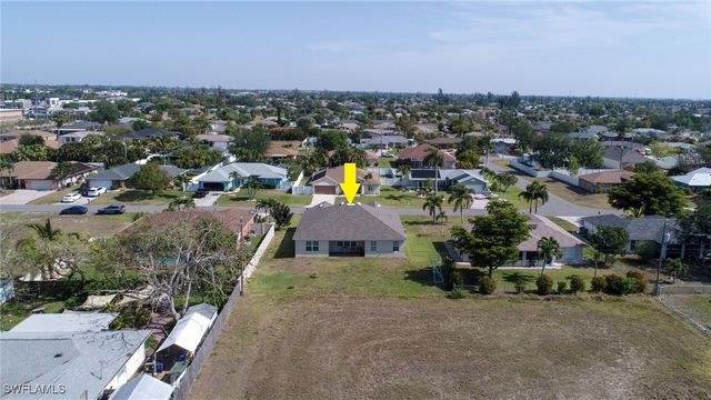 152 SE 27th TER, Cape Coral, FL 33904
