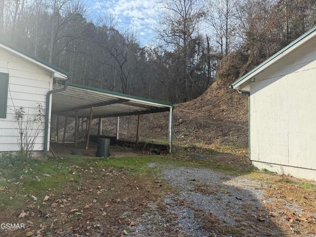 103 Branam Hollow Lane, Gatlinburg, TN 37738